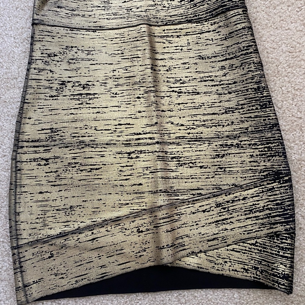 BCBG skirt